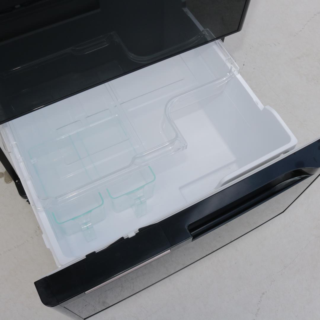 日立 565L 6ドア 冷蔵庫 観音開き 真空チルド R-B5700