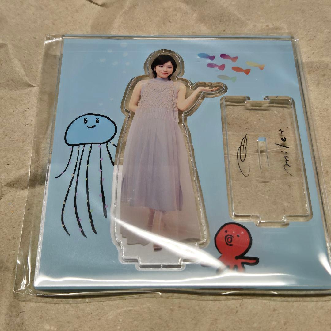 milet アクリルスタンド