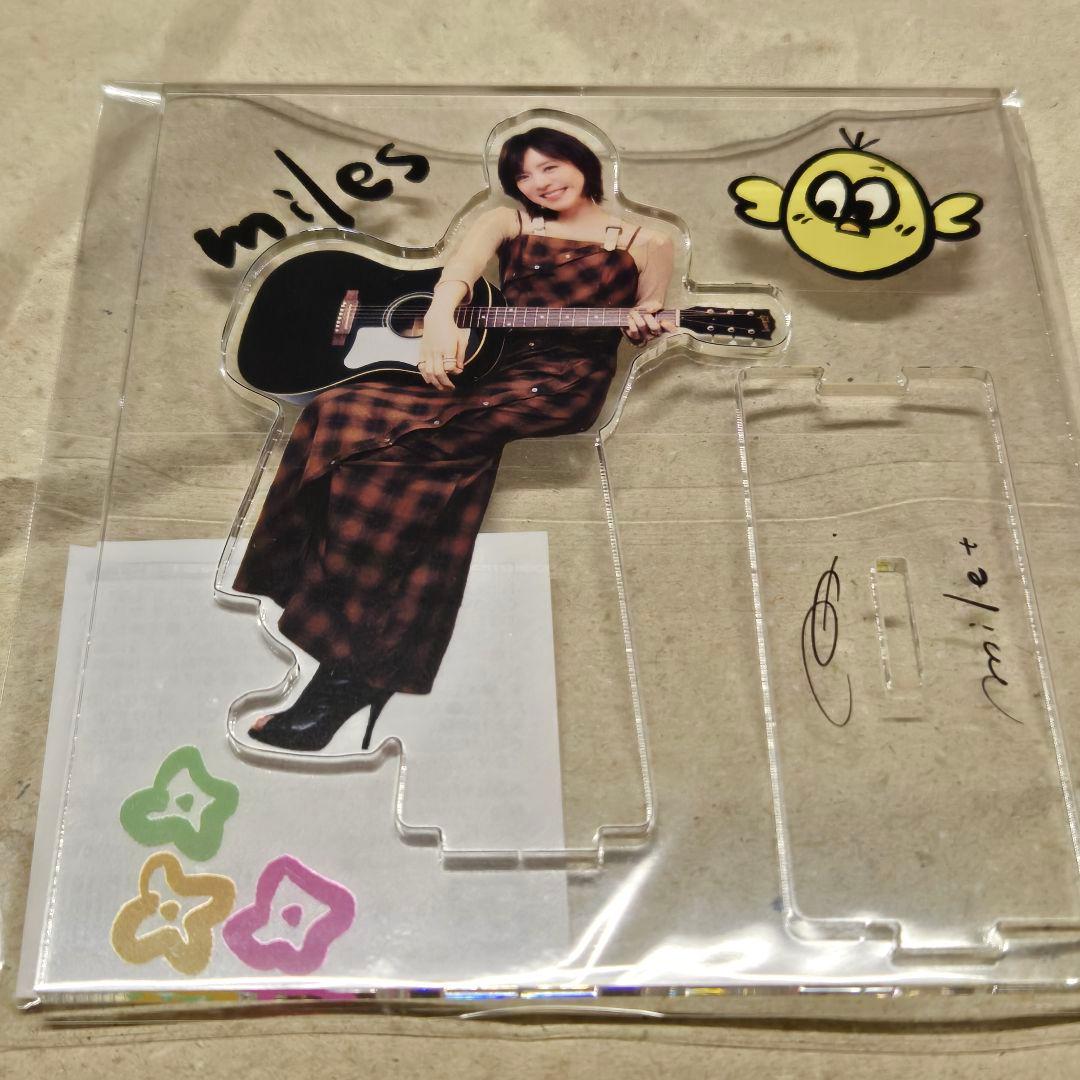 milet アクリルスタンド