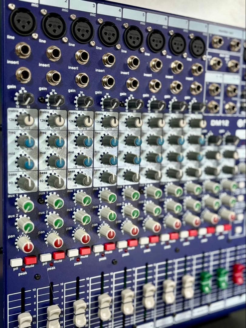 MIDAS DM12 アナログミキサー