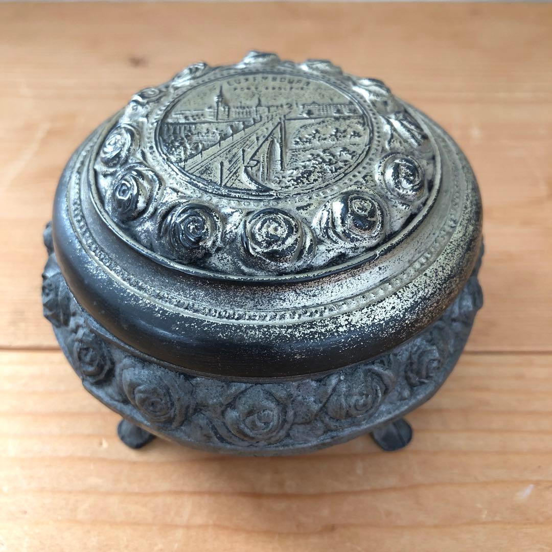 薔薇柄の古い宝石箱　ジュエリーボックス　アンティーク　フランス　no.191