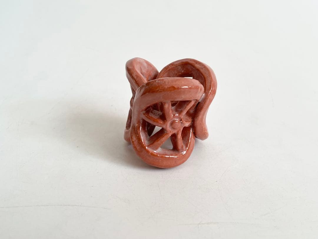 陶芸家　伊東桂楽　赤　三ツ輪　蓋置　茶道具　共箱　楽焼　赤楽