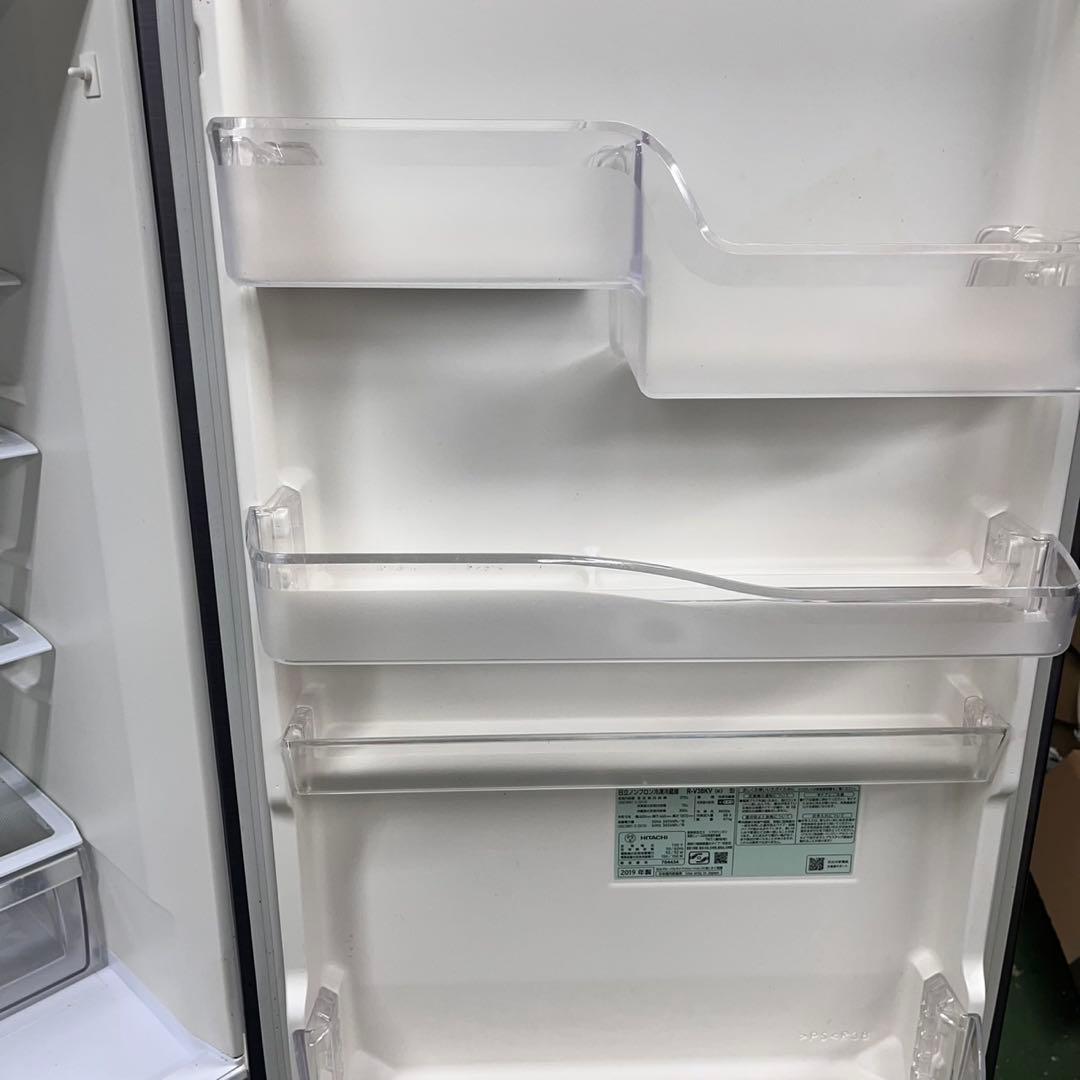 709 日立　大型冷蔵庫　375L 300L強　小型　家庭用　自動製氷　右開き