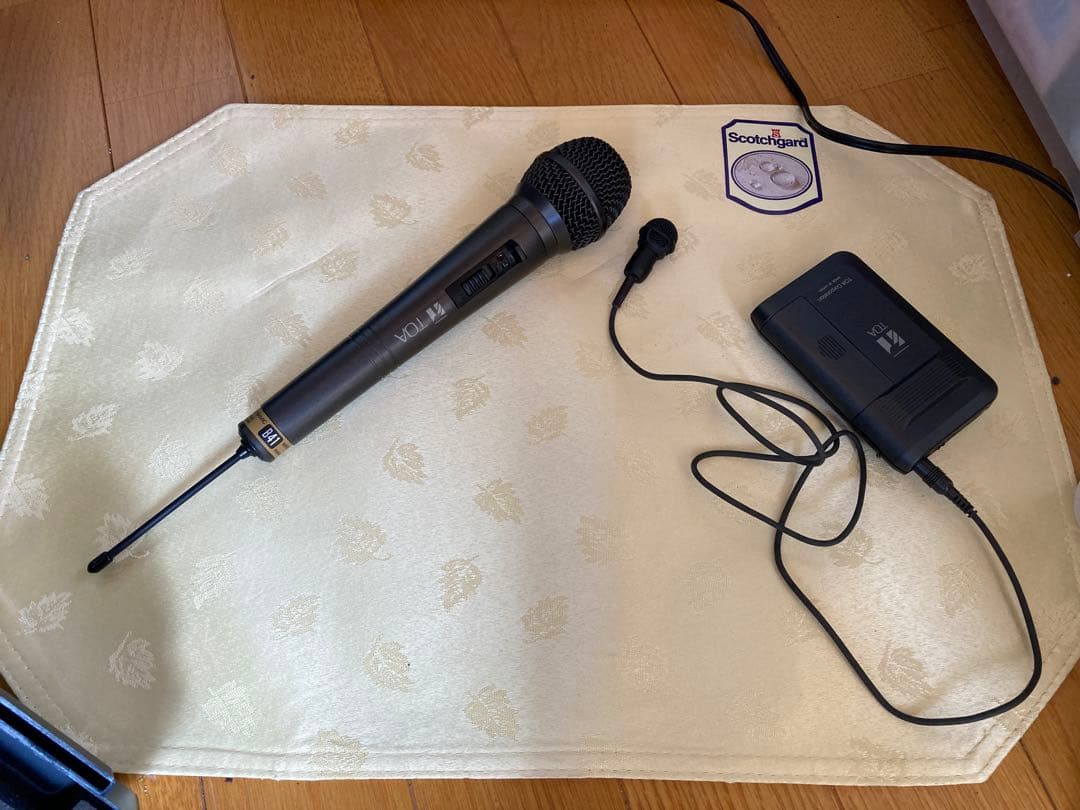 TDA B42 ワイヤレスマイクシステム