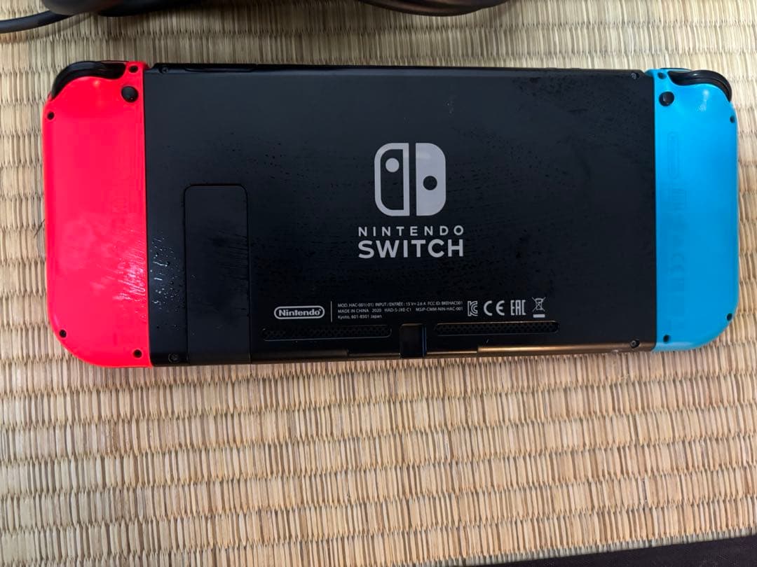 Nintendo Switch ニンテンドースイッチ　赤/青 本体