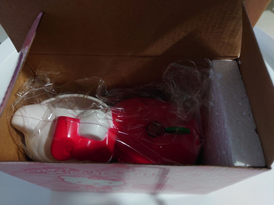 ハローキティ ペンスタンド付きパタパタカレンダー