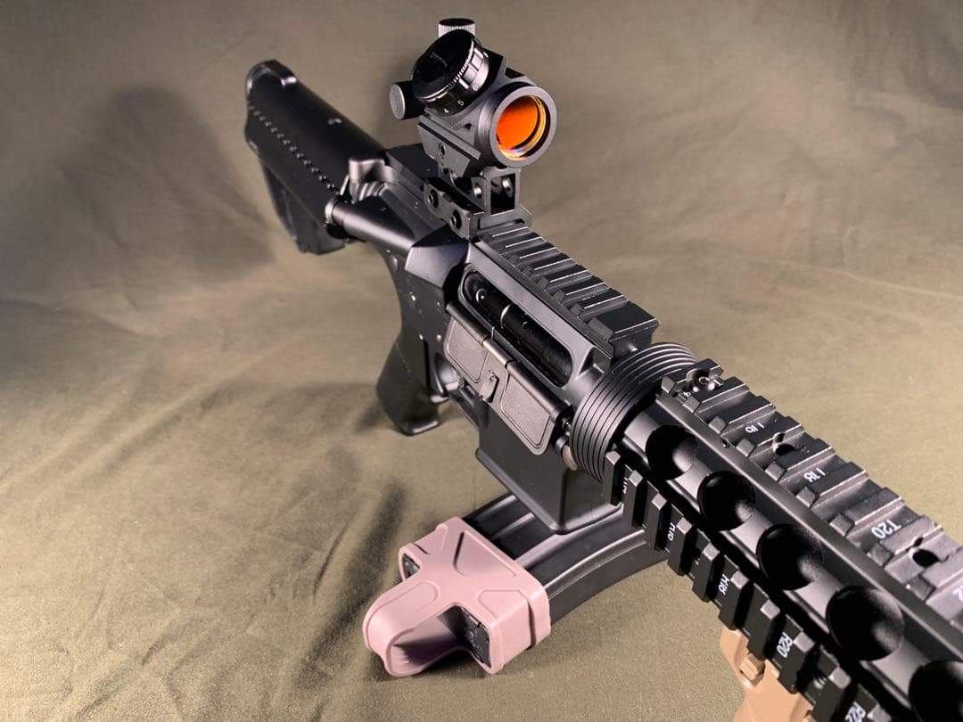 次世代電動ガン　M4 CQBR ブラック　東京マルイ　充電器等付属