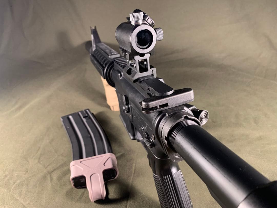 次世代電動ガン　M4 CQBR ブラック　東京マルイ　充電器等付属