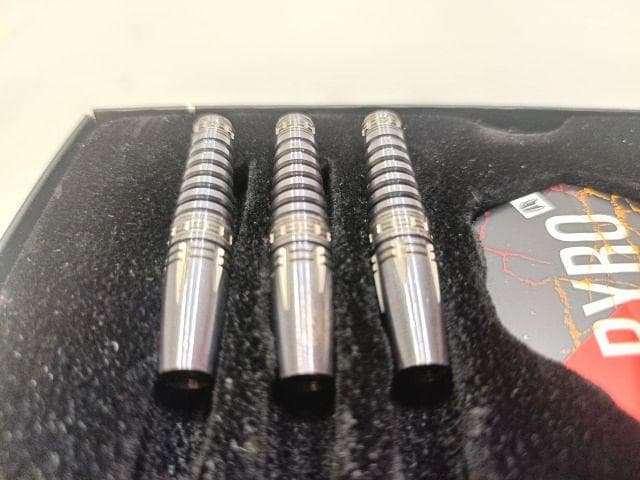 ほぼ未使用 TARGET 星野光正 PYRO G7 PRO GRIP ダーツ