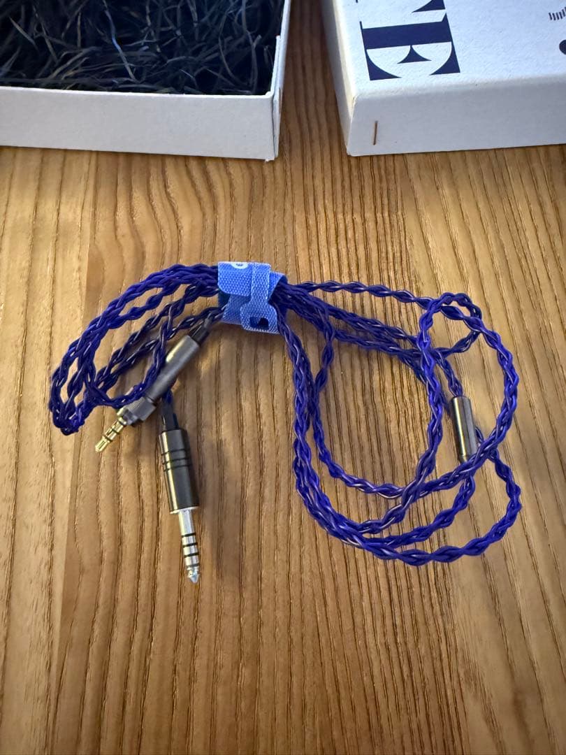 Iolite Screw4Mini 4.4mm 中古