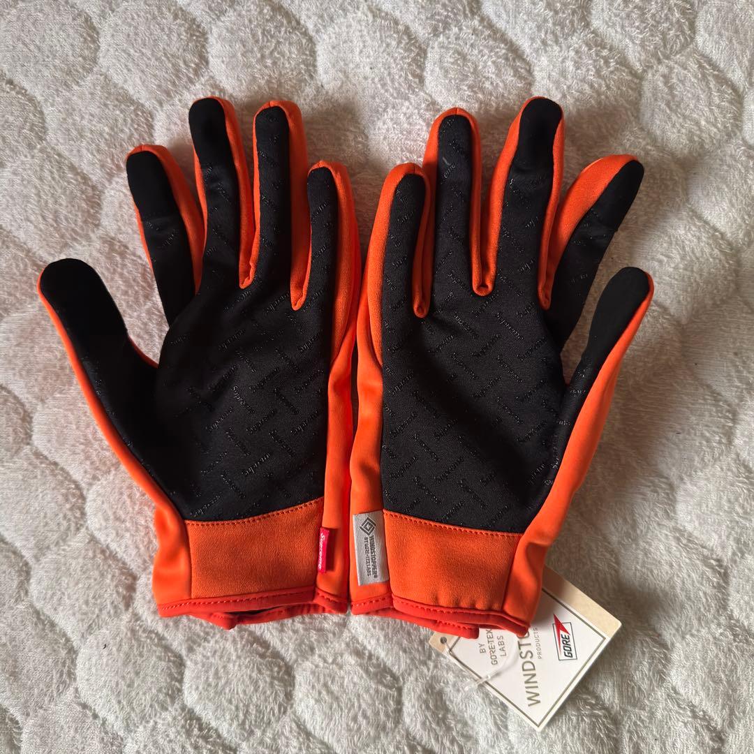 R*d様 Supreme WINDSTOPPER Zip Gloves Oran