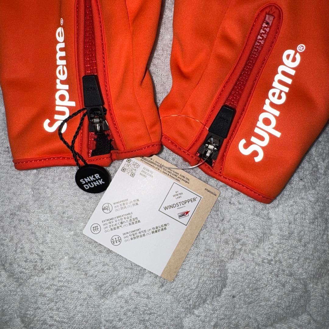 R*d様 Supreme WINDSTOPPER Zip Gloves Oran