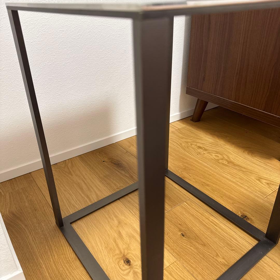 B&Bイタリア シンプリーチェ スタイリッシュモダン鏡面サイドテーブル