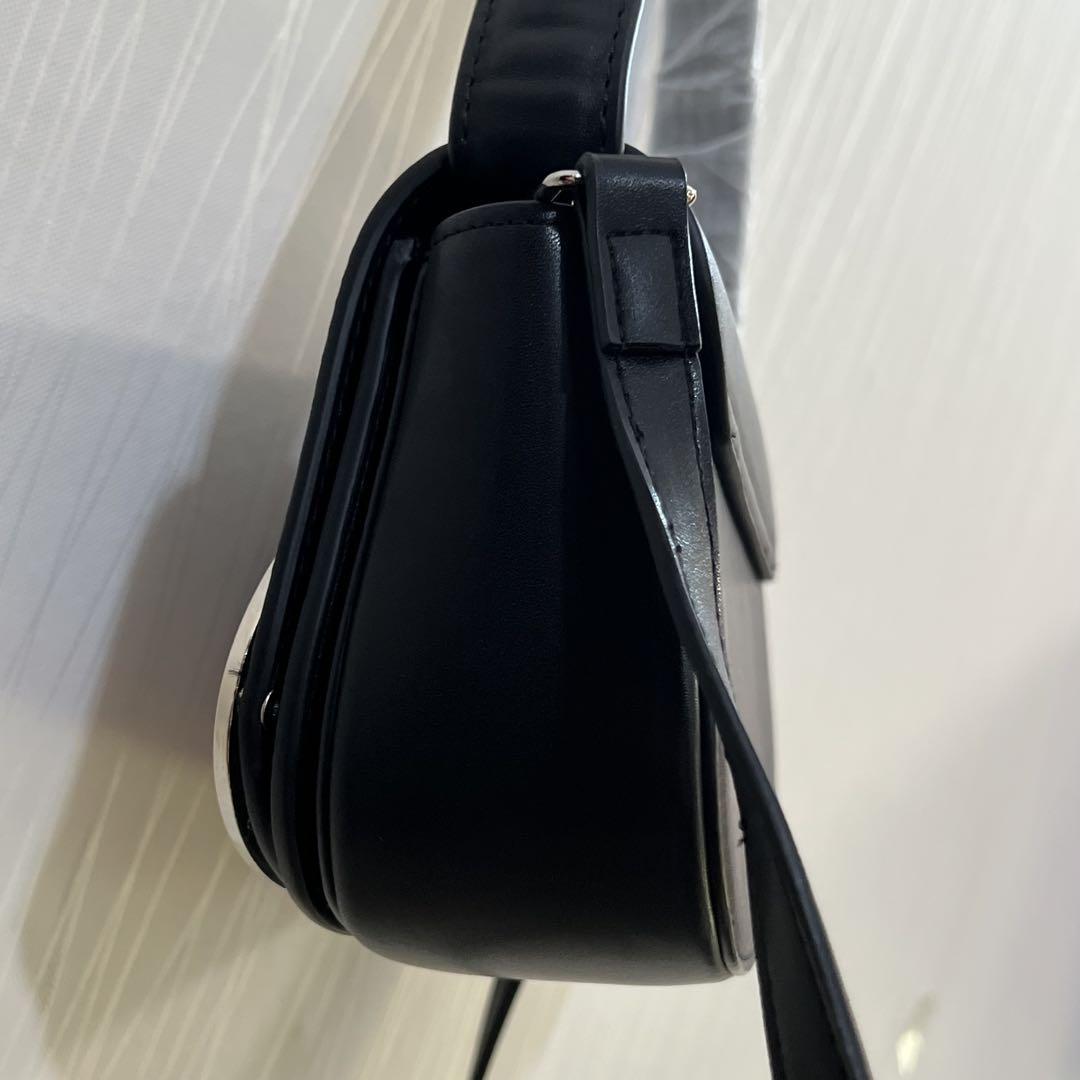 未使用 DIESEL ブラック ショルダーバッグ