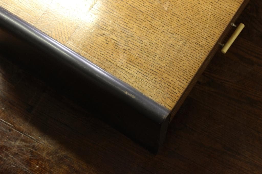 昭和レトロな風合いが良い文机 テーブル/古道具/テレビ台/ローボード/一枚板