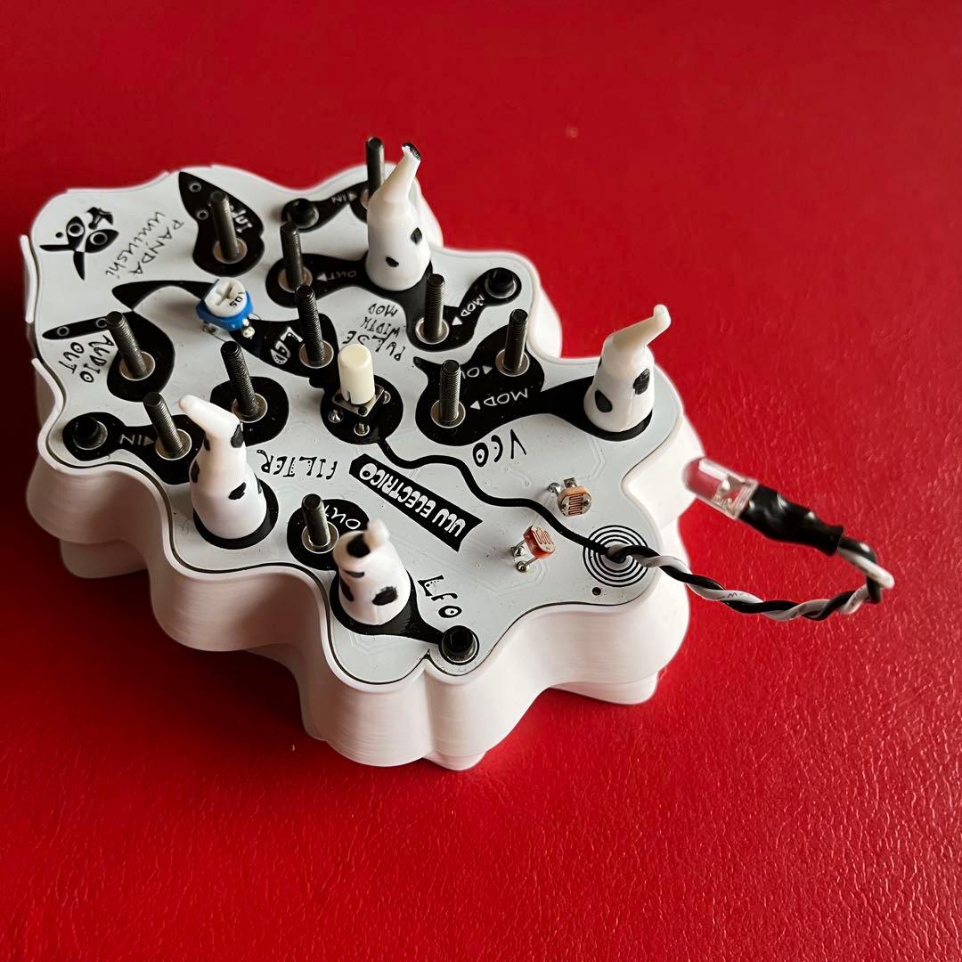 セミモジュラーシンセ Panda Umiushi /Ulu electrico