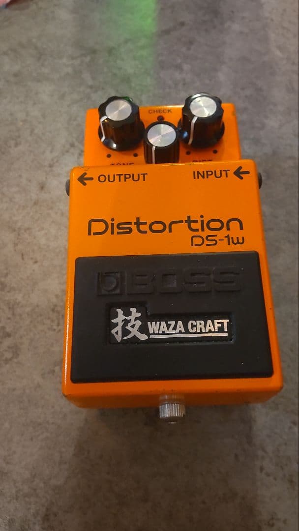 中古 BOSS(ボス)WAZA CRAFT Distortion DS-1W 技
