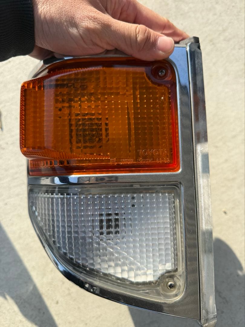 [純正品]ランドクルーザー70 後期　コーナーランプ　ウィンカー 2個セット
