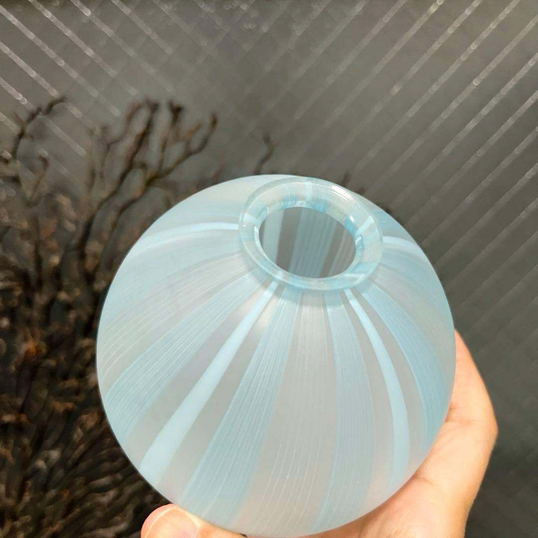 骨董　現代作家　富山ガラス工房　作家作品　縞模様　スカイブルー　かぶら型　花器