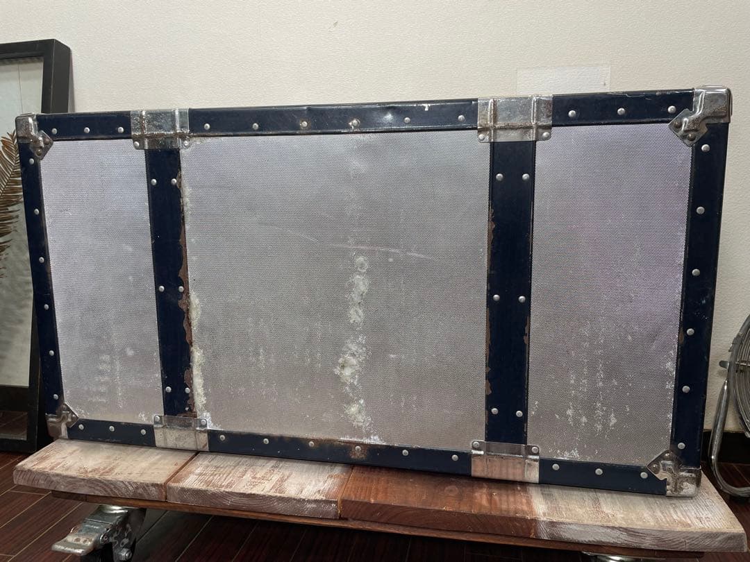 専用 ビンテージ アルミトランク トロリー センターテーブル インダストリアル