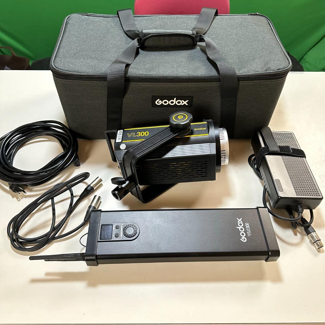 GODOX VL300 撮影ライト
