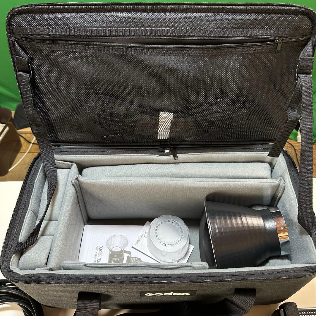 GODOX VL300 撮影ライト