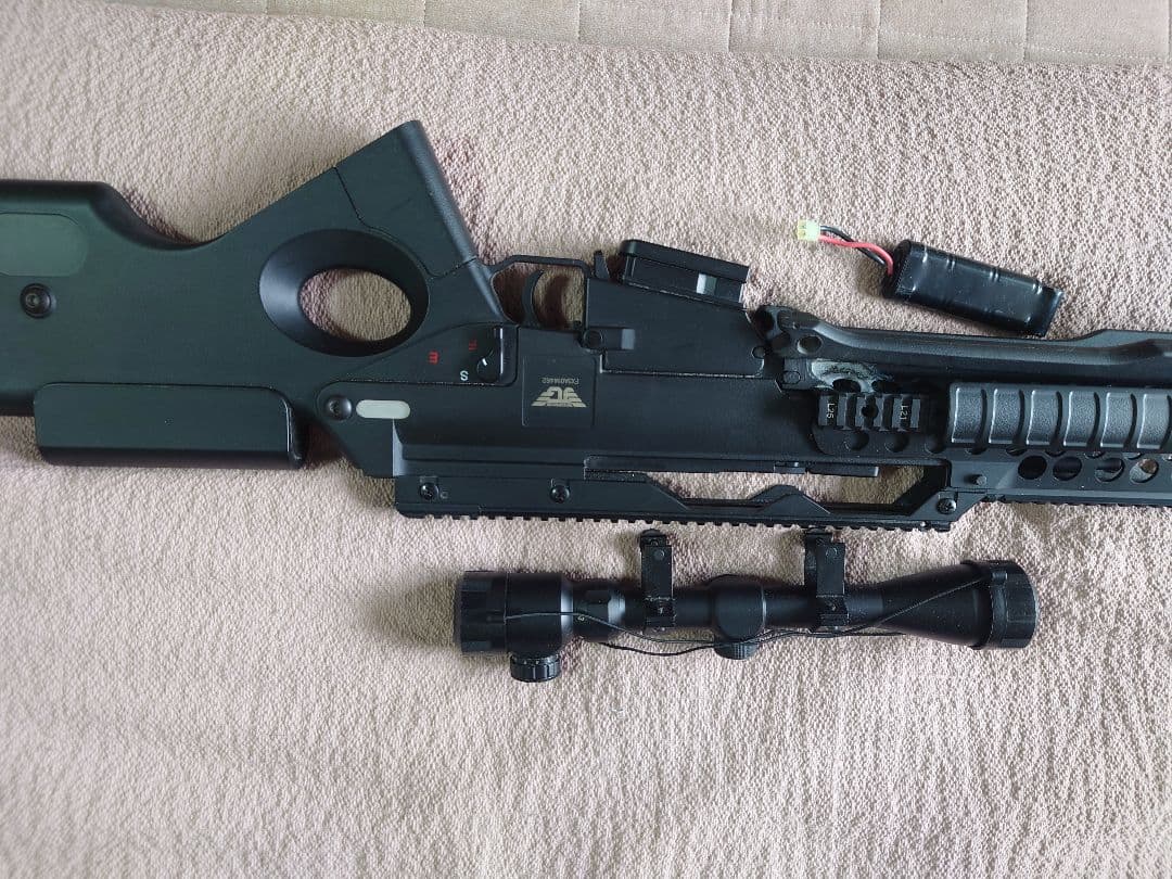 電動ガン スナイパーライフル スコープ付き