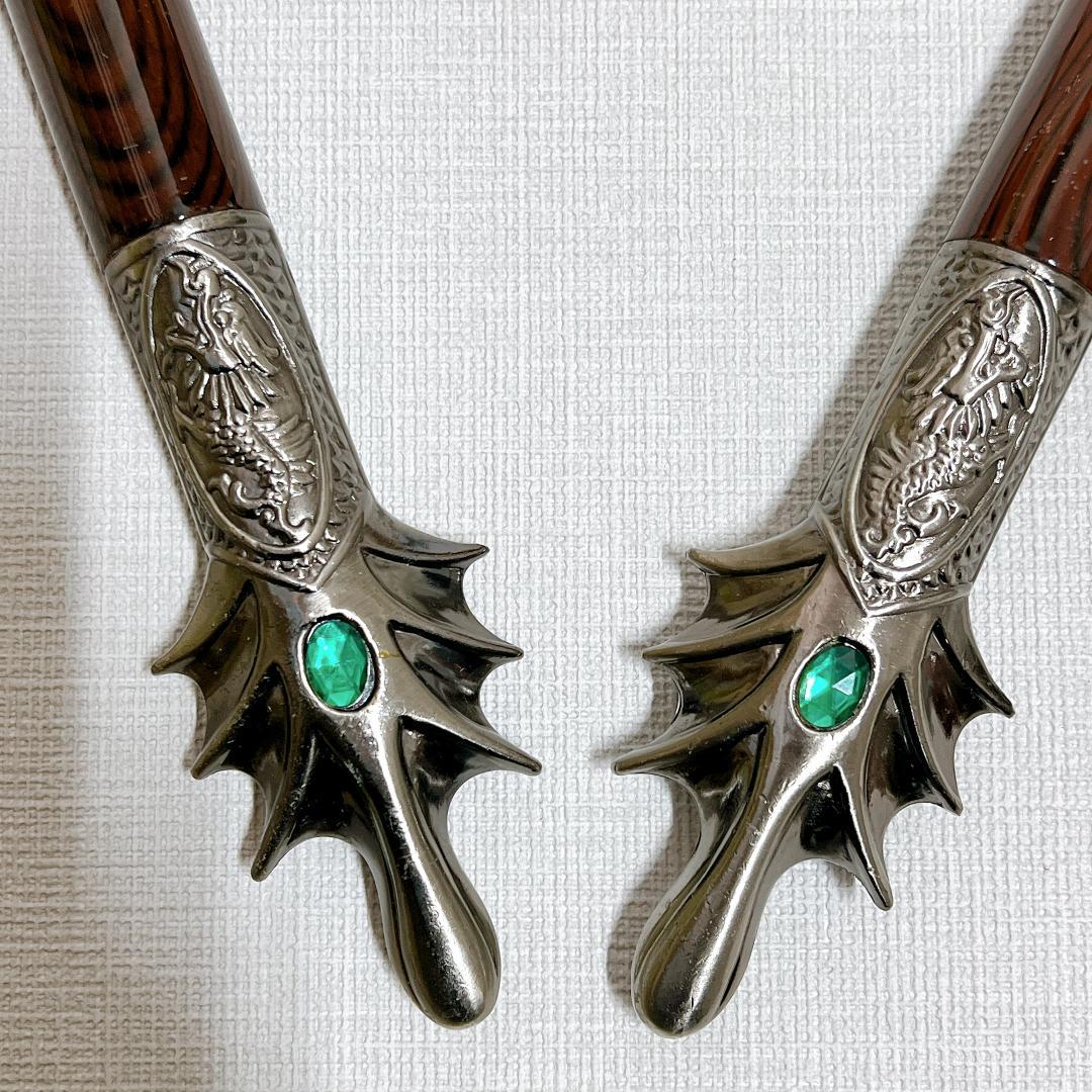 【希少✨】バトルアックスの壁掛け　中世ヨーロッパ風の壁掛け　鉄製で重量感あり