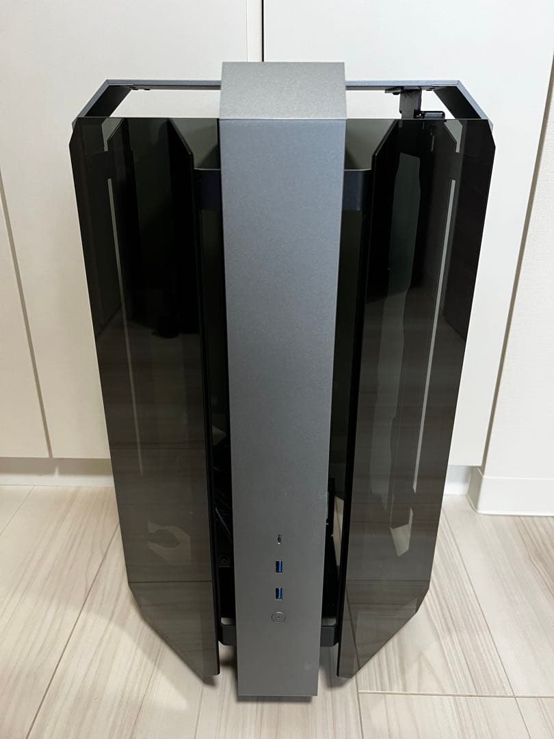 【日本未発売】AZZA OPUS ATXケース