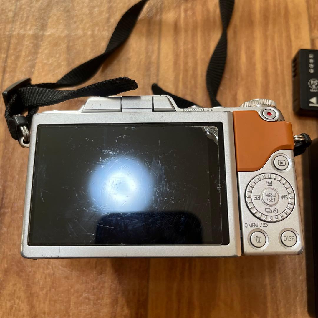 【Panasonic LUMIX GF7】バッテリー＋充電器＋SDカード付き