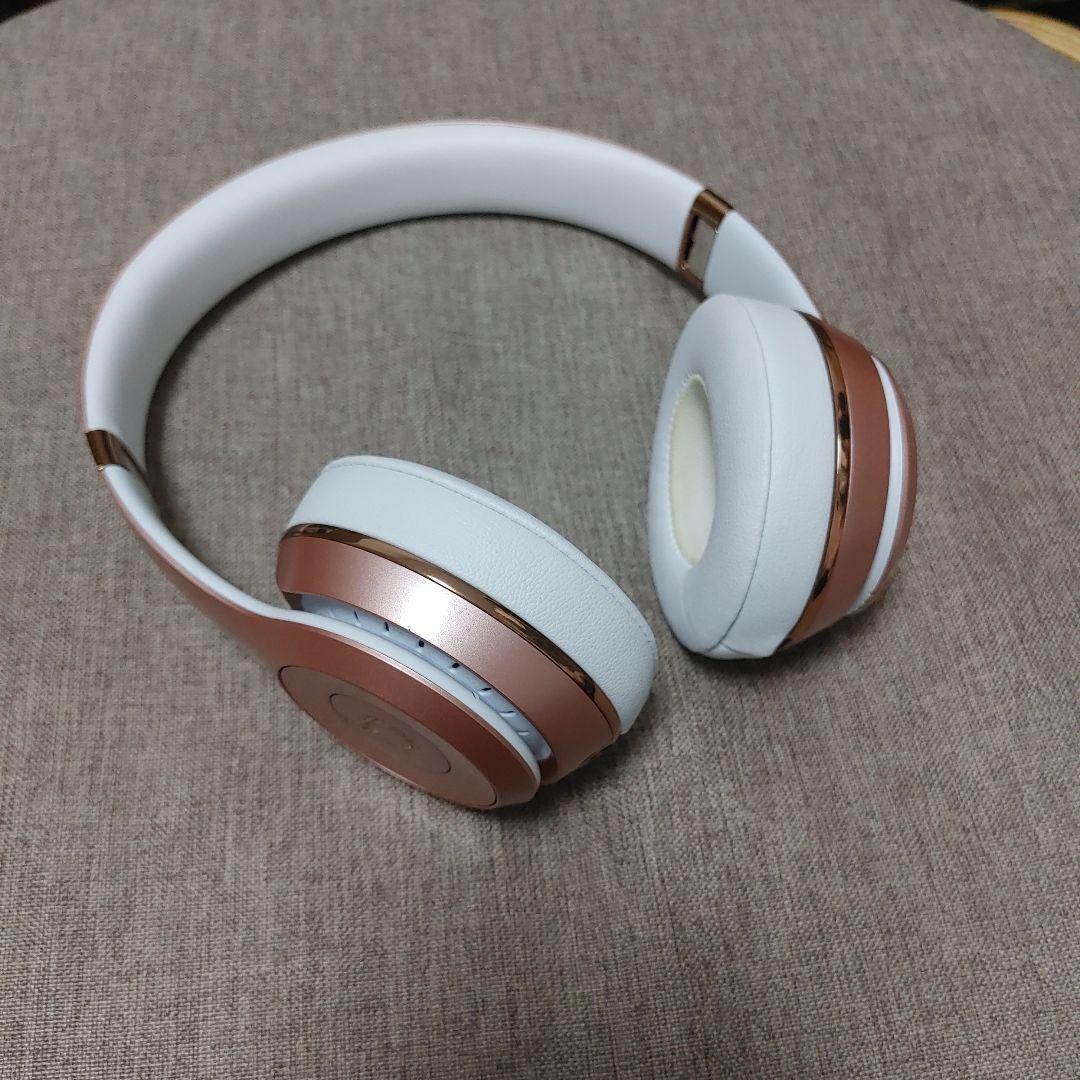 Beats solo3 ワイヤレスヘッドホン ホワイト/ローズゴールド　本体のみ