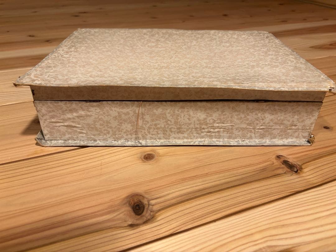 アンティーク　裁縫箱