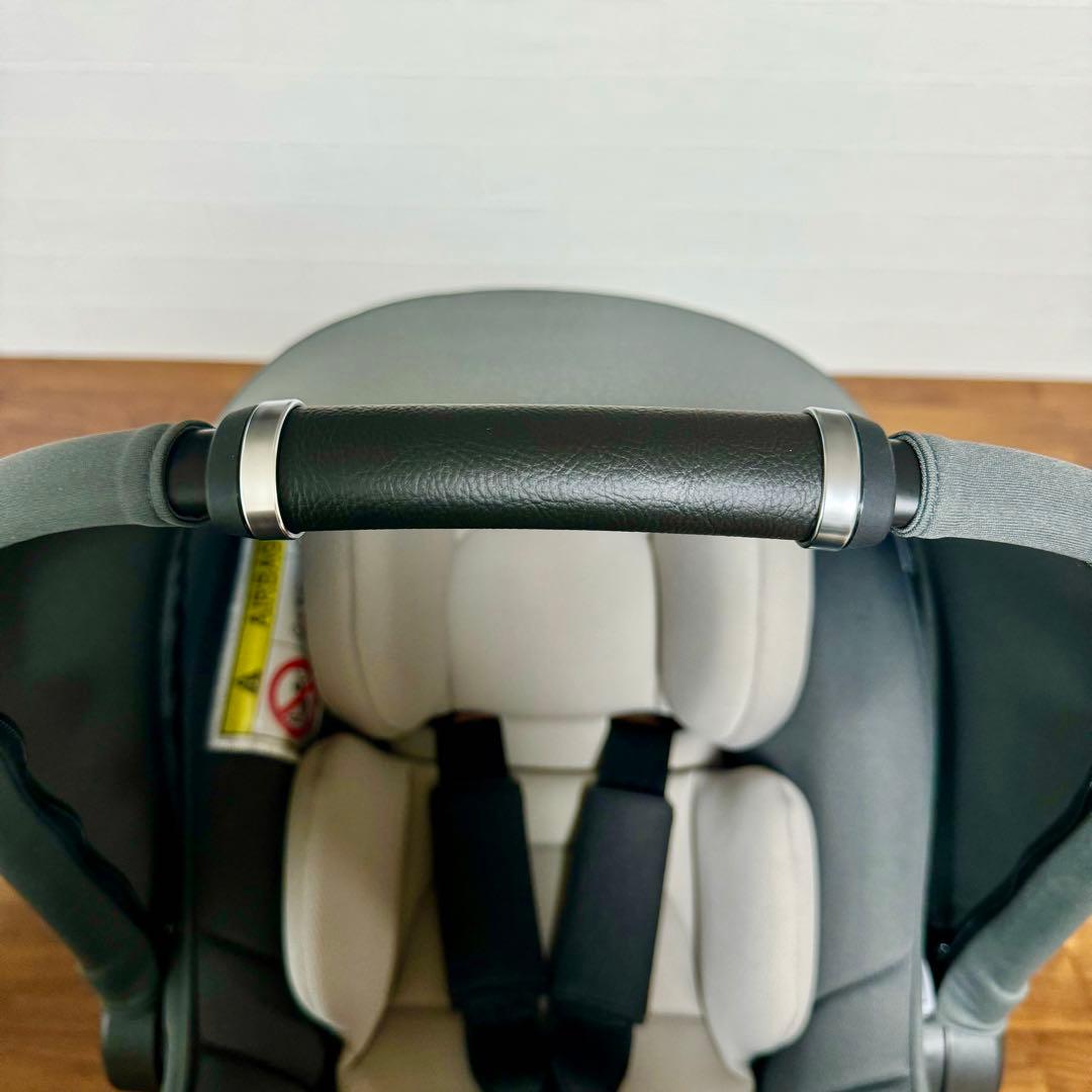 【期間限定お値下げ】アップリカ ベビーシート エアキャリー AB R129