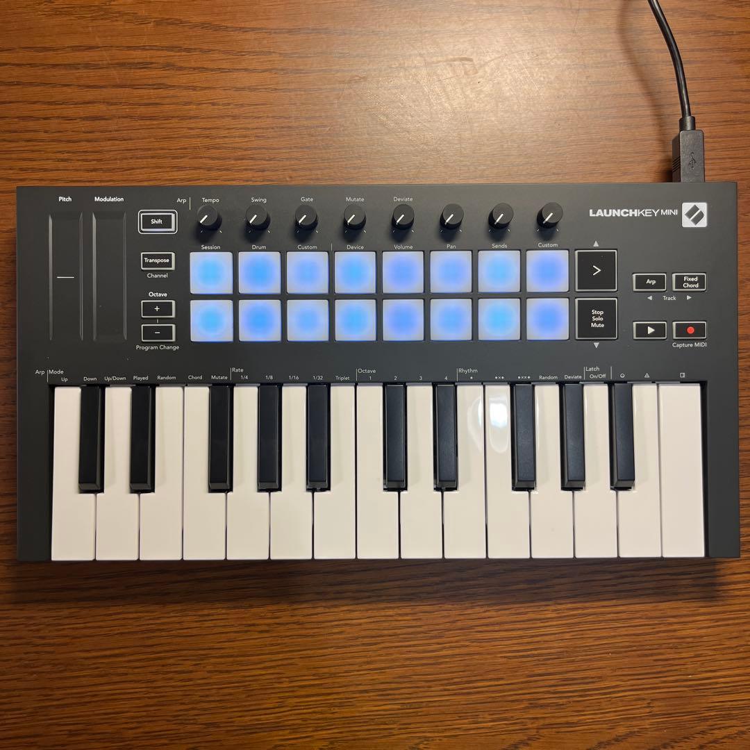 Novation Launchkey Mini MK3 25鍵