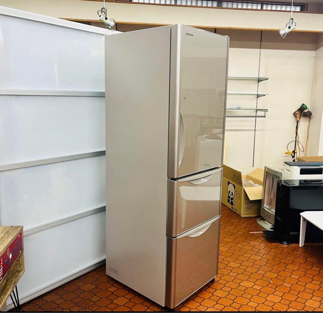。 HITACHI R-S3200HV 3ドア冷蔵庫 ベージュ