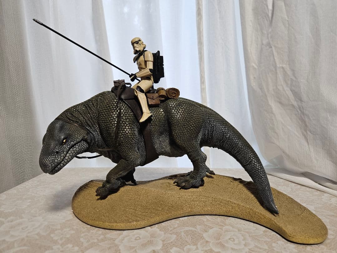 サンドトルーパーアンドデューバック　スタチュージオラマ　ジェントルジャイアント