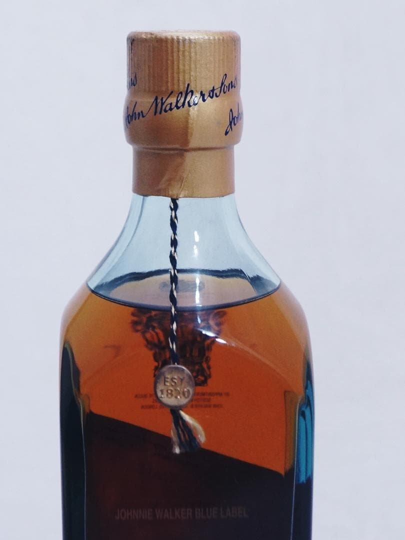 美品★ジョニーウォーカー ブルーラベル 750ml 40%　箱付き