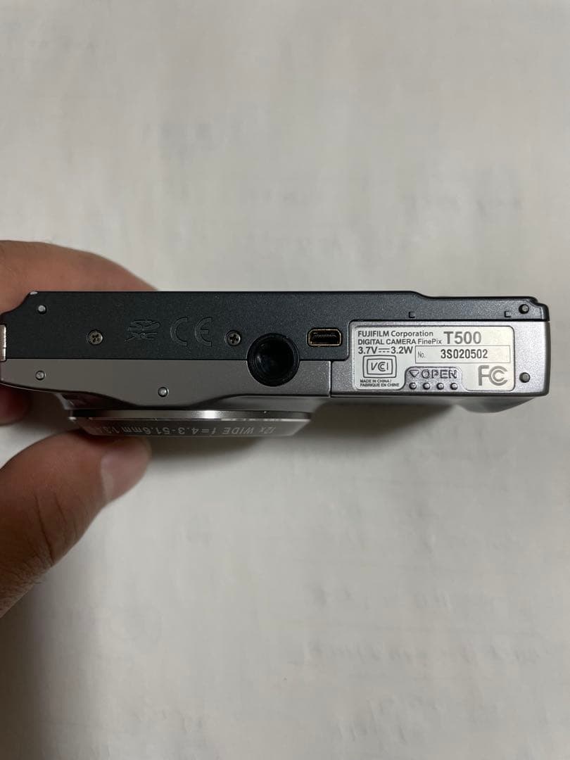 Fujifilm T500 コンパクトデジタルカメラ