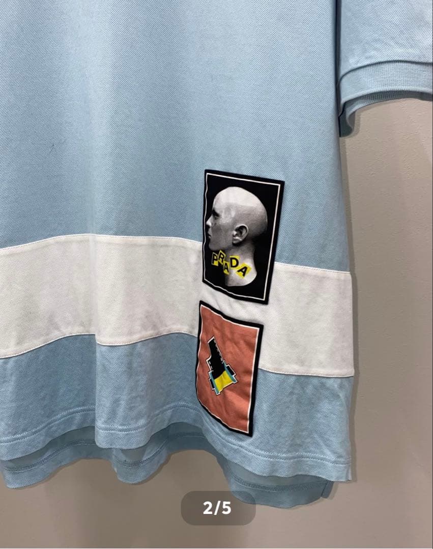 PRADA プラダ　トライアングルロゴTシャツ