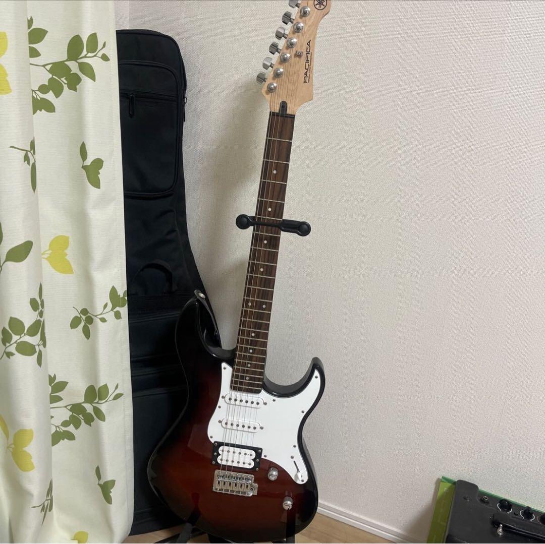 YAMAHA エレキギター PACIFICA112V LOUISアンプ