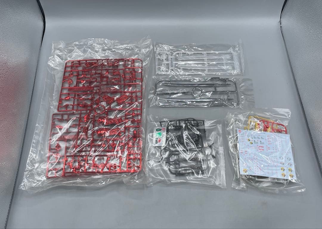 未組立 1/100 MG ガンダムアストレイ　レッドフレーム メッキフレーム