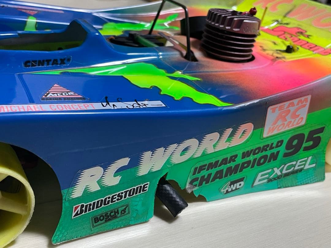 サーパントExcel   1/8  RCエンジンカー