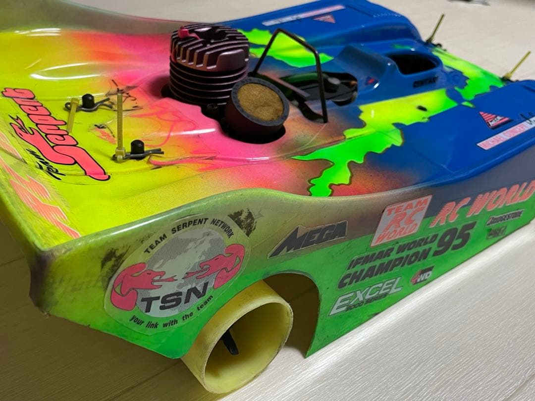 サーパントExcel   1/8  RCエンジンカー