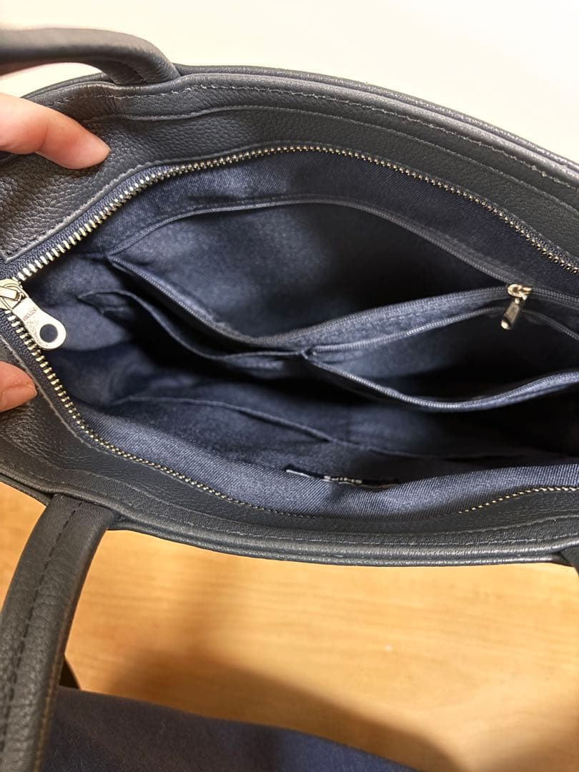 SHIPS レザートートバッグ A4収納可 ネイビー