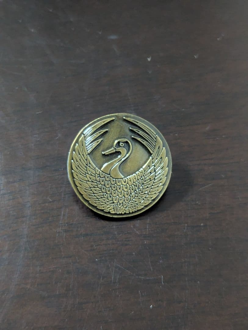 刀剣乱舞 鶴丸国永 ピンバッジ 紋