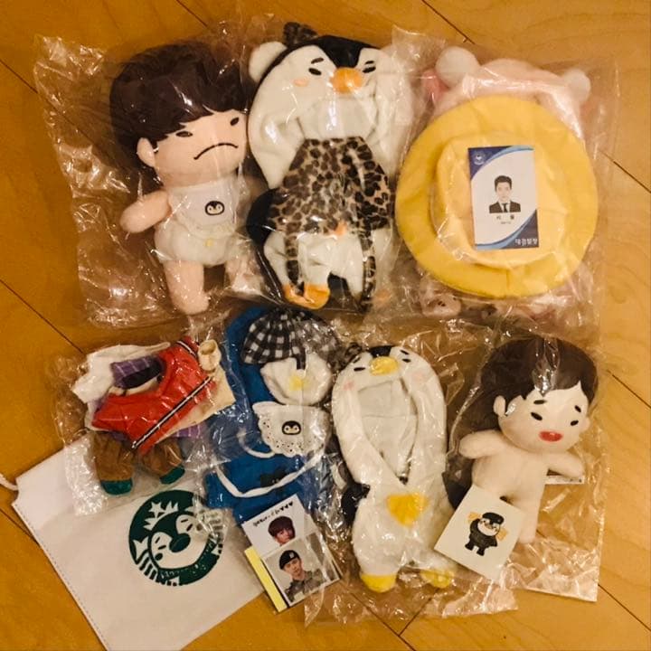 2PM JUNHO ドール（20cm / 15cm） と洋服たくさん