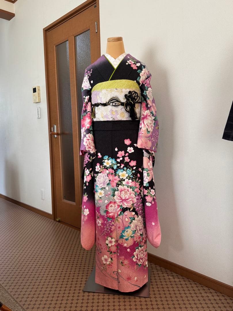 かなりあ 振袖 花柄 黒 ピンク 帯付き