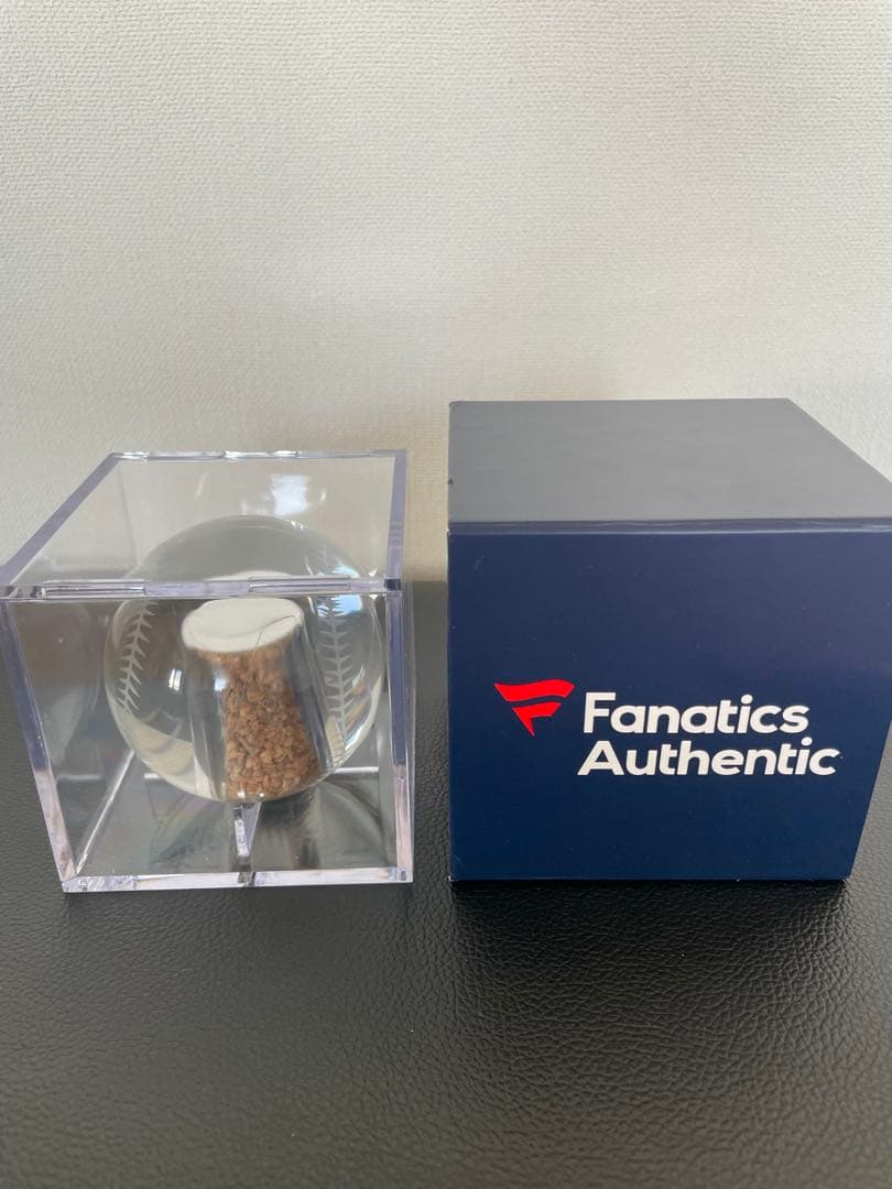 Shohei Ohtani 50/50 記念ボール