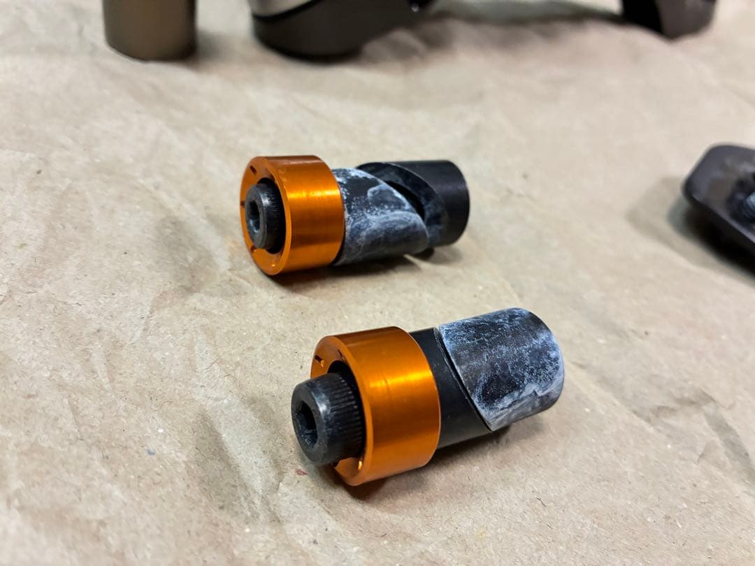 MT-09 SP 純正 ワイズギア サイドプロテクター エンジンガード 美品