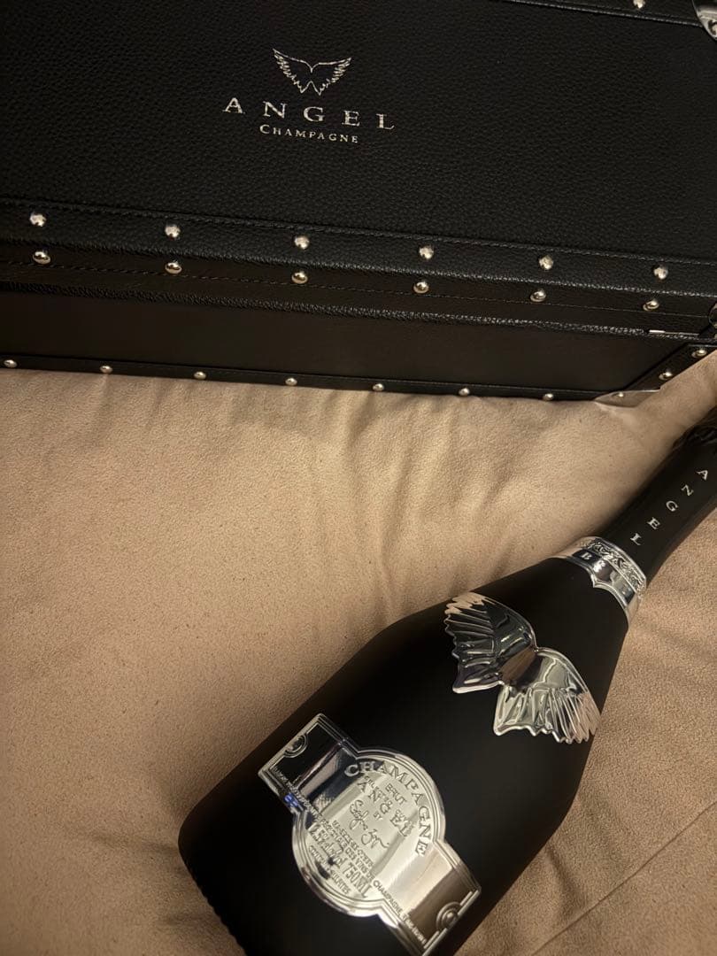 ANGEL CHAMPAGNE Black エンジェル ブラック　新品未開封